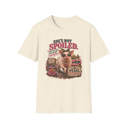 Funny pig T-shirt featuring Pearl and her specific expectations